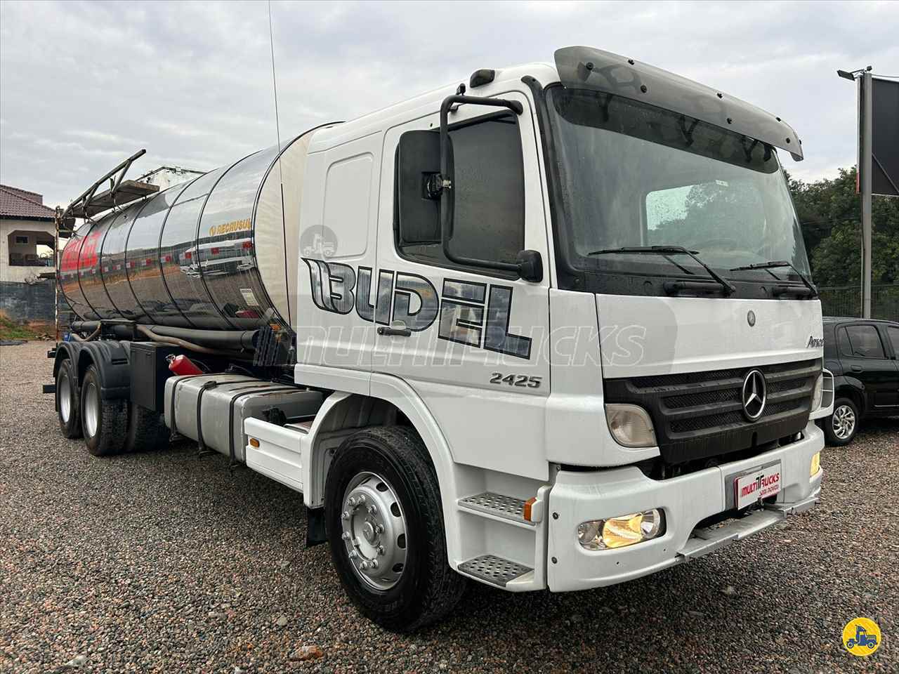 CAMINHAO MERCEDES-BENZ MB 2425 Tanque Inox Truck 6x2 Multitrucks Seminovos SAO JOSE DOS PINHAIS PARANÁ PR